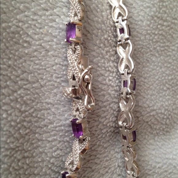 Amethyst and Silver Bracelet - Picture 3 of 4